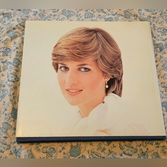 Charles and Diana Book - Picture 2 of 2